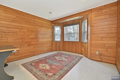 153 Oldwoods Court Mahwah NJ 07430