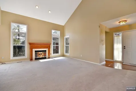 153 Oldwoods Court Mahwah NJ 07430