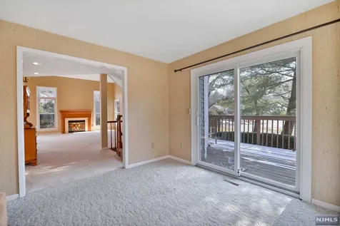 153 Oldwoods Court Mahwah NJ 07430