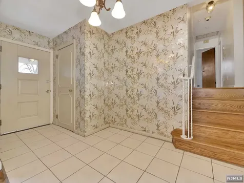 88 Haddenfield Road Clifton NJ 07013
