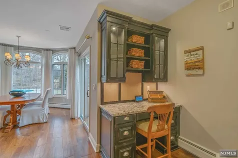 100 Valley Road Allendale NJ 07401