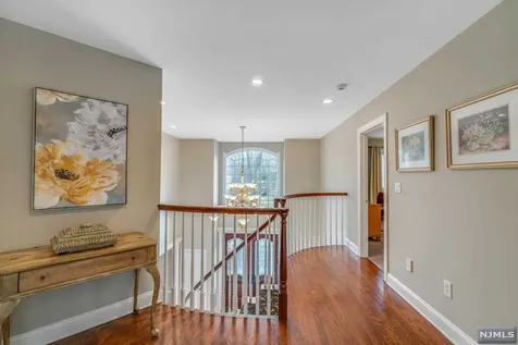 100 Valley Road Allendale NJ 07401