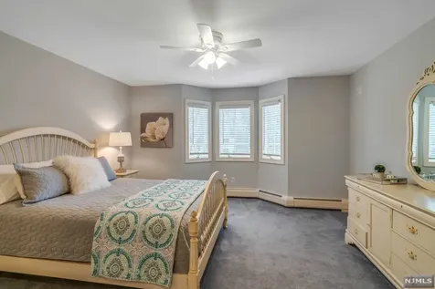 100 Valley Road Allendale NJ 07401