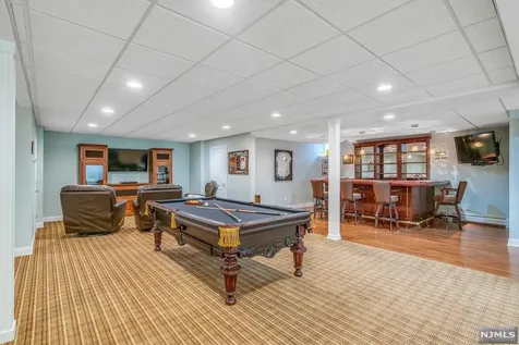 100 Valley Road Allendale NJ 07401