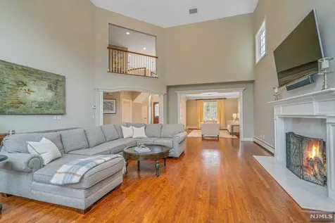 100 Valley Road Allendale NJ 07401