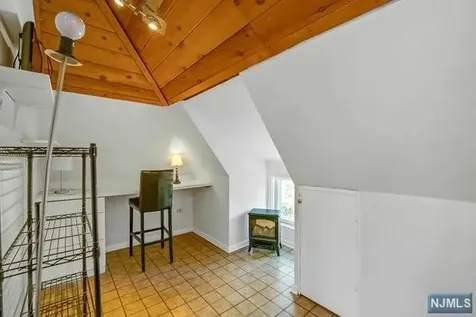 2 Huyler Avenue Tenafly NJ 07670