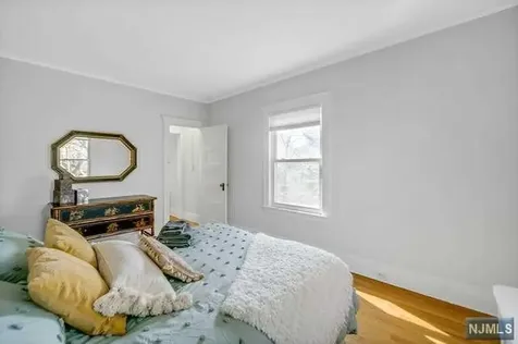 2 Huyler Avenue Tenafly NJ 07670