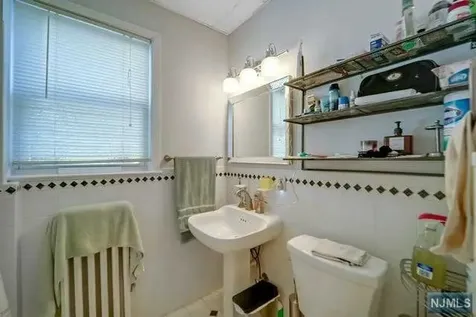 2 Huyler Avenue Tenafly NJ 07670