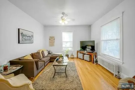 2 Huyler Avenue Tenafly NJ 07670