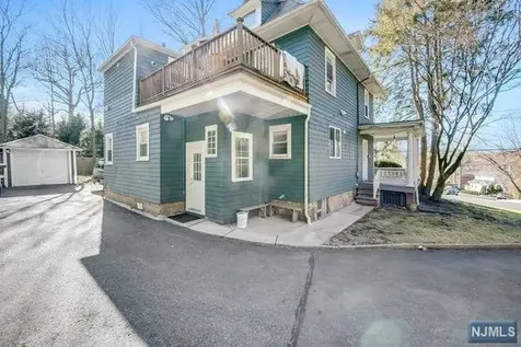 2 Huyler Avenue Tenafly NJ 07670