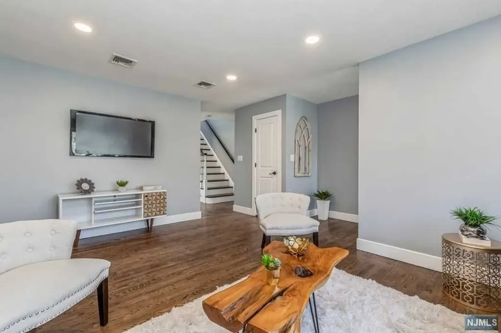 266 Grant Avenue Cliffside Park NJ 07010