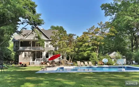 40 Lydecker Street Englewood NJ 07631