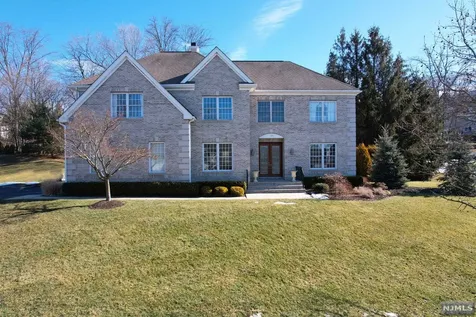 139 Arthur Court Mahwah NJ 07430
