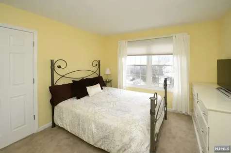 139 Arthur Court Mahwah NJ 07430
