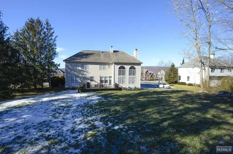 139 Arthur Court Mahwah NJ 07430