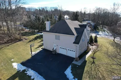 139 Arthur Court Mahwah NJ 07430