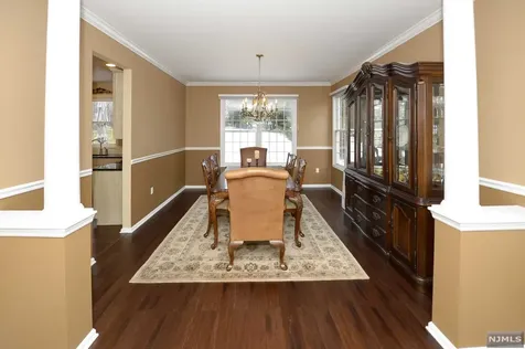 139 Arthur Court Mahwah NJ 07430