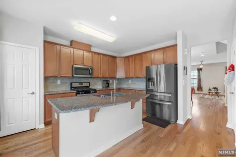 60 Wesmont Drive Wood Ridge NJ 07075