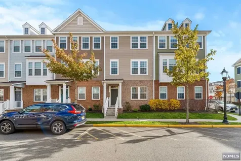 60 Wesmont Drive Wood Ridge NJ 07075