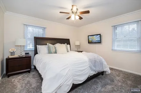 11 Riverview Lane Ho-ho-kus NJ 07423