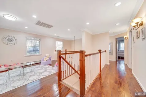 70 Woodcrest Drive Woodcliff Lake NJ 07677