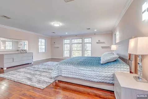 70 Woodcrest Drive Woodcliff Lake NJ 07677