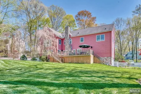 70 Woodcrest Drive Woodcliff Lake NJ 07677