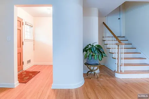 11 Rockingham Place Glen Rock NJ 07452