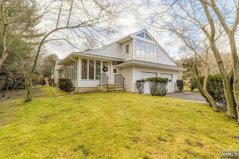 11 Rockingham Place Glen Rock NJ 07452