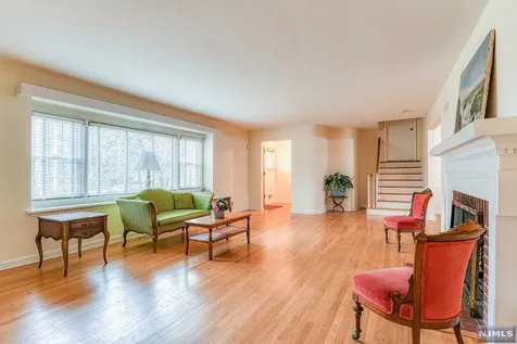 11 Rockingham Place Glen Rock NJ 07452