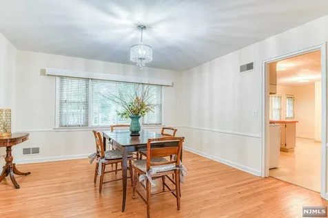 11 Rockingham Place Glen Rock NJ 07452