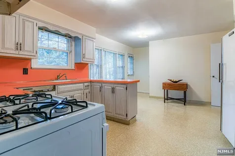 11 Rockingham Place Glen Rock NJ 07452