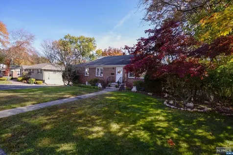 320 Bradley Avenue Northvale NJ 07647
