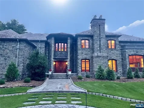 64 Stony Ridge Road Saddle River NJ 07458