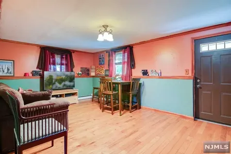 1263 Coolidge Avenue Union NJ 07083