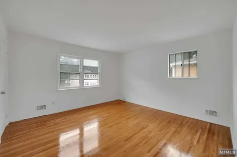 43 Lorraine Terrace Boonton Town NJ 07005