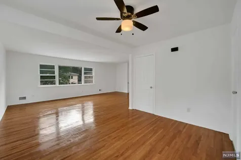43 Lorraine Terrace Boonton Town NJ 07005