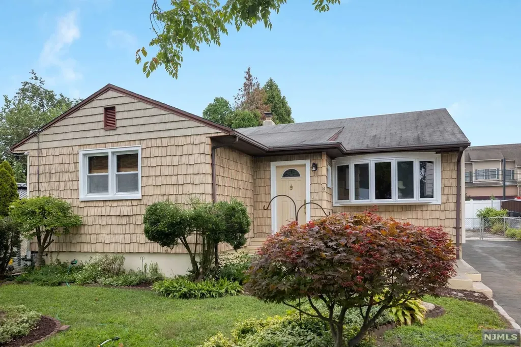 14 Parallel Street Nutley NJ 07110