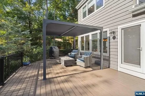 8 Craven Road Mountain Lakes Boro NJ 07046