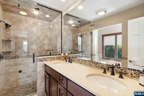 8 Craven Road Mountain Lakes Boro NJ 07046