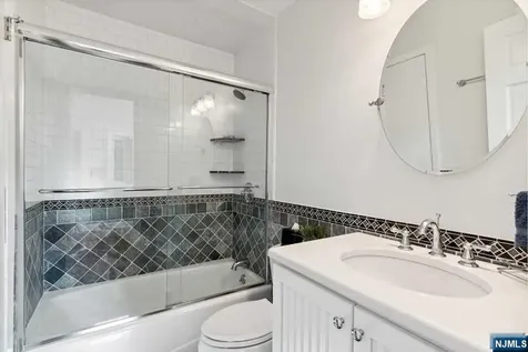 8 Craven Road Mountain Lakes Boro NJ 07046