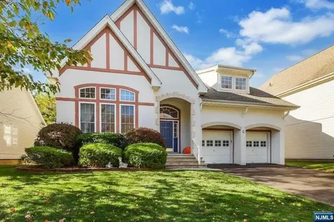 7 River Dell Oakland NJ 07436