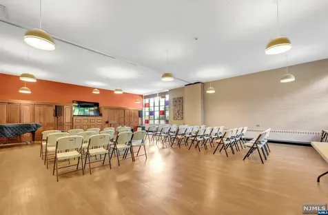 156 Forest Avenue Paramus NJ 07652