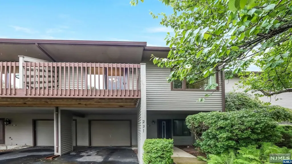 231 Mountainview Drive Mahwah NJ 07430