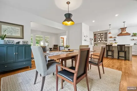 58 E Summit Avenue Midland Park NJ 07432