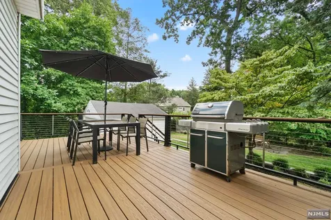 58 E Summit Avenue Midland Park NJ 07432
