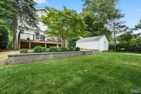 58 E Summit Avenue Midland Park NJ 07432
