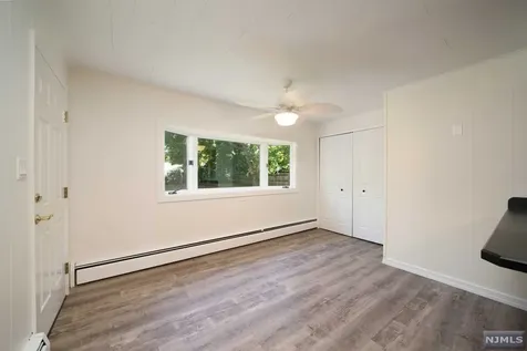 200 Lozier Terrace River Edge NJ 07661