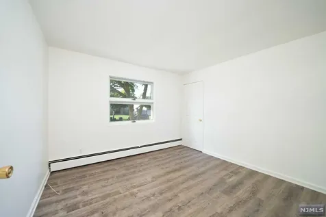 200 Lozier Terrace River Edge NJ 07661