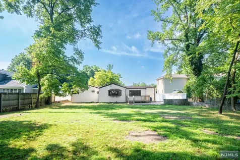 200 Lozier Terrace River Edge NJ 07661